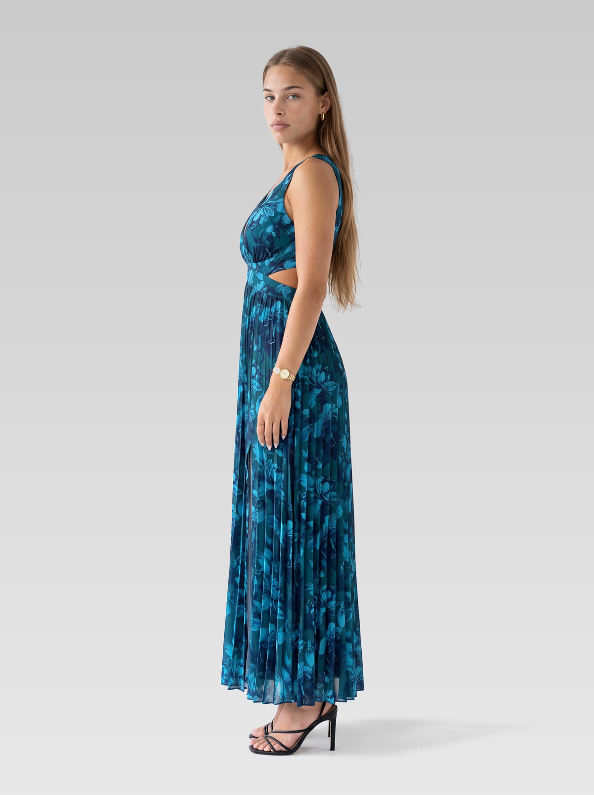 Blue Floral Sleeveless Pleated Formal Maxi Dress — Blue Floral — View 5